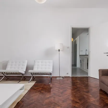 Apartment Lola